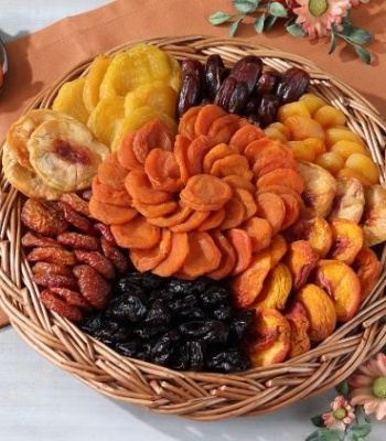 Exquisite Dried Orchard Fruit Assortment Gift Basket (50 oz)