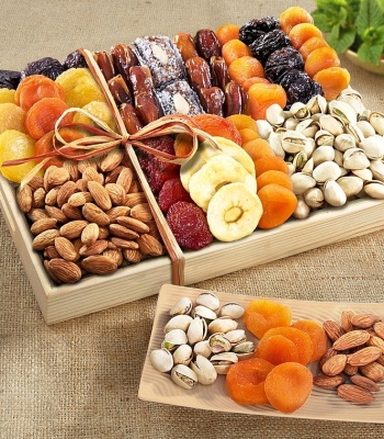 Fruitful Harvest Dried Fruit & Nut Crate