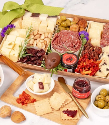 Grand Spectacle Charcuterie Board - Premium Meats, Cheeses & Gourmet Pairings