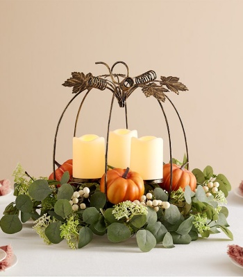 Illuminating Pumpkin Centerpiece
