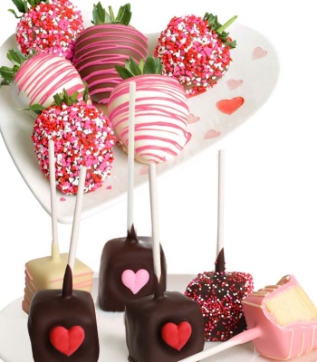 Mother's Day Chocolate Covered Strawberries & Mini-Cheesecakes