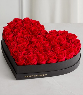 Preserved Red Roses Heart-Shaped