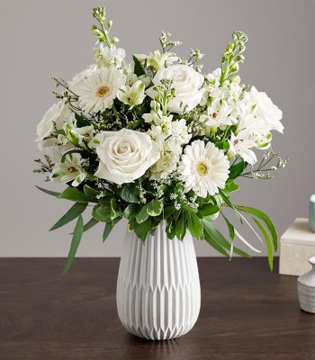 Treasured Memories Hydrangea & Calla Lily Bouquet