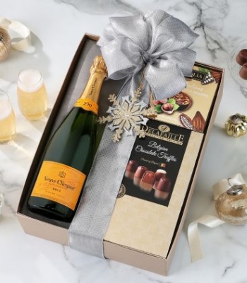 Veuve Clicquot Champagne & Belgian Chocolate Luxury Gift Box