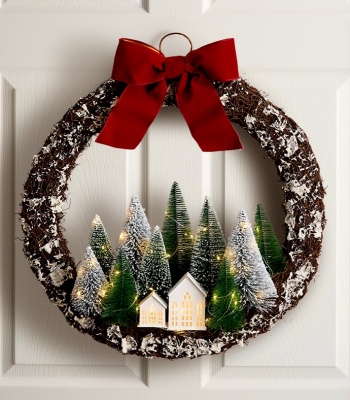 Winter Village Christmas Wreath