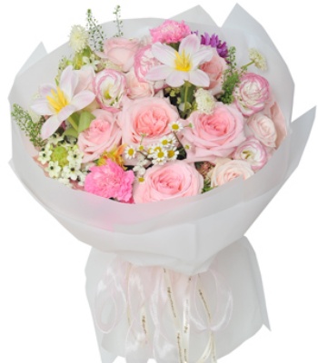 Dreamy Pink Flowers for Love & Serenity