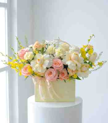 Romantic Floral Gifts