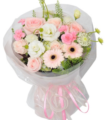 Romantic Flower Arrangement for True Love