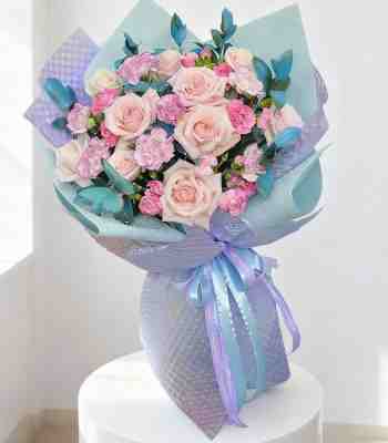 Romantic Flower Bouquet