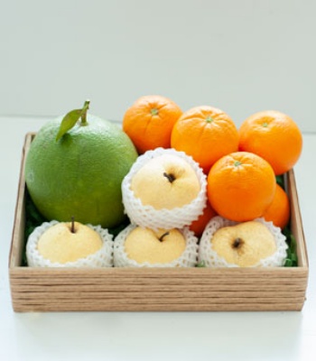 Seasonal Fruit Basket