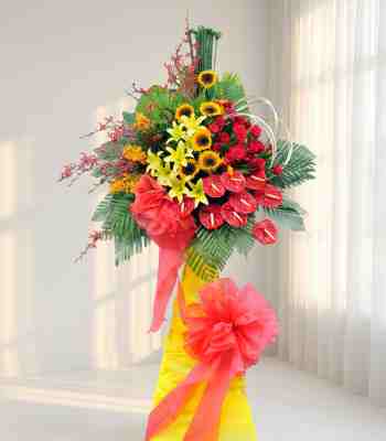 Success & Celebration Flower Arrangement