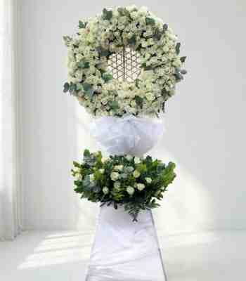 Sympathy Standing Wreath